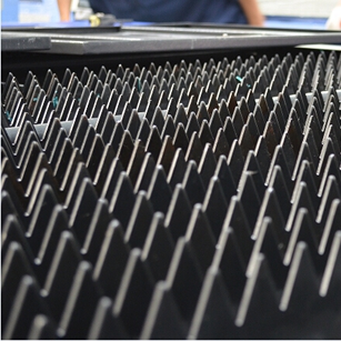 光纤金属激光切割机 碳钢激光切割机 不锈钢铝切割机